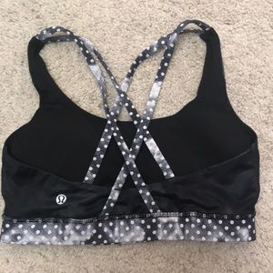 Lululemon sports bra - size 6